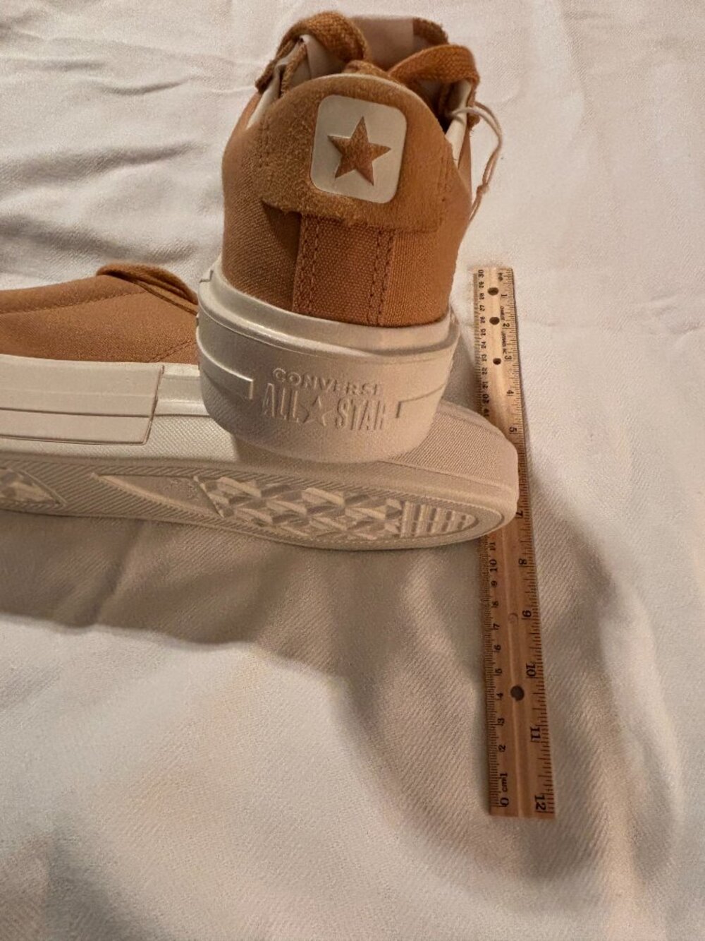 Converse Chuck Taylor All Star Cruise Sneaker - Unisex size 8.5Men's/10Women's - Picture 6 of 9